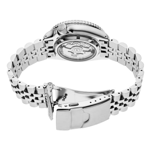 laydown image of Seiko 5 GMT - SSK003