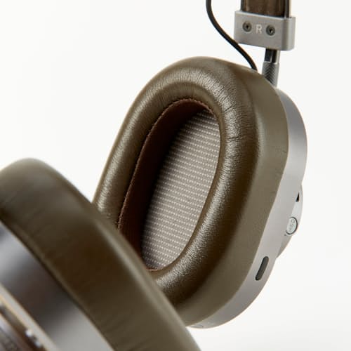 laydown detail image of MH40 Wireless Over-Ear Headphones - Exclusive