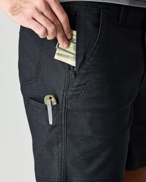 lifestyle image of Rover EDC Short - 7"