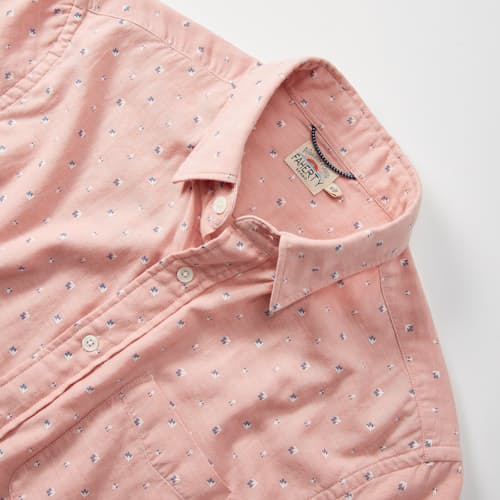 laydown detail image of Movement Short Sleeve Shirt