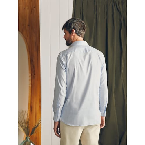 lifestyle image of Movement Shirt