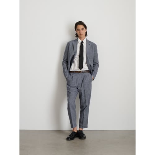 on model image of Mercer Cotton Linen Blazer
