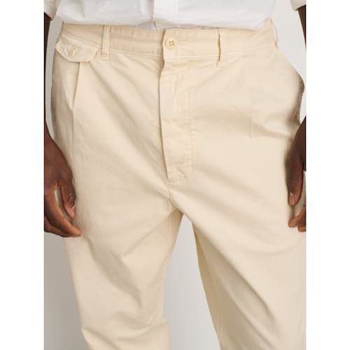 on model image of Standard Pleated Chino Pant