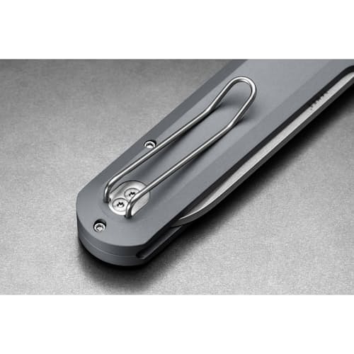 laydown image of The Wells Pocket Knife