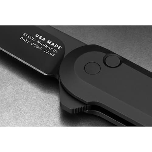 lifestyle image of The Wells Pocket Knife