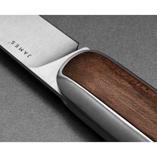 lifestyle image of The Pike Pocket Knife