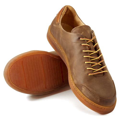 laydown image of Terra Low Sneaker