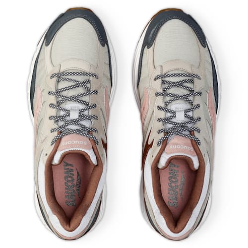 laydown image of Progrid Omni 9 Secure Pack Sneaker