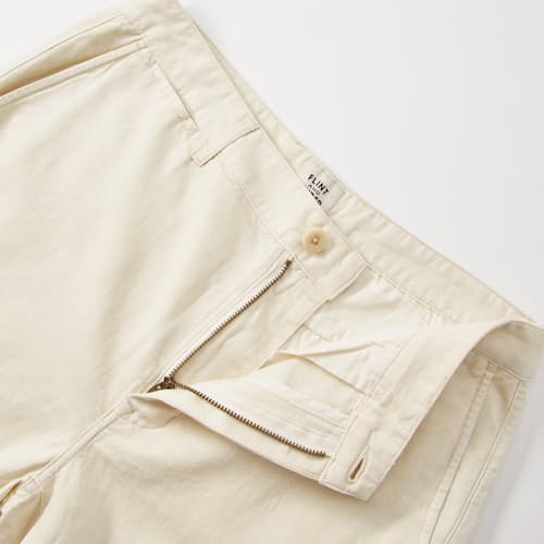 laydown detail image of 365 Cotton Linen Short - 7"