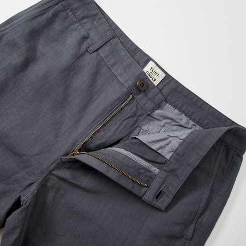 laydown detail image of Cotton Linen Short - 7"