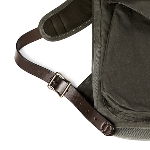 laydown detail image of Journeyman Rugged Twill Backpack - 23L