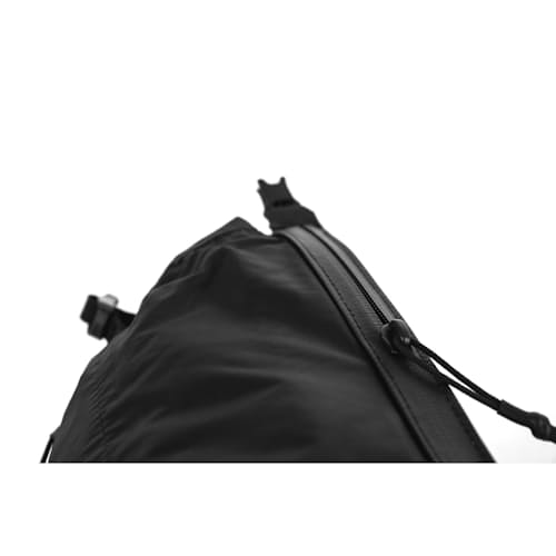 laydown detail image of Freerain Waterproof Packable Waist Pack - 2L