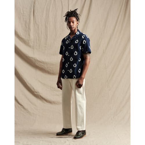 on model image of Didcot Camp Collar Shirt