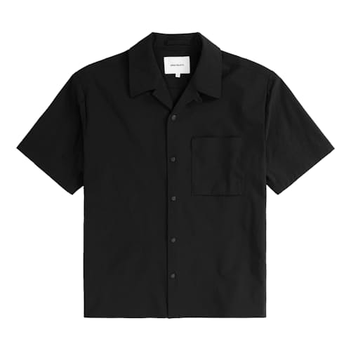 laydown image of Carsten Light Travel Shirt