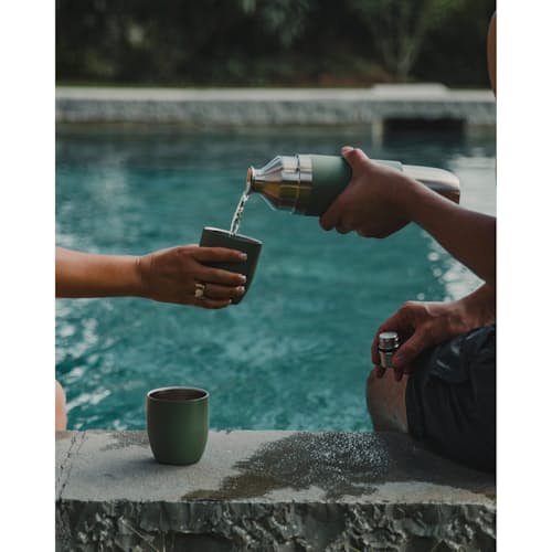 lifestyle image of Parkside 750 3-Piece Wine Set Flask