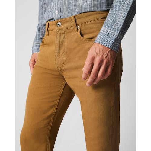 on model image of Cotton Linen 5-Pocket
