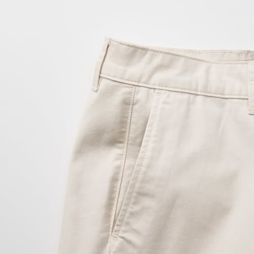 laydown detail image of 365 Chino Short - 5"