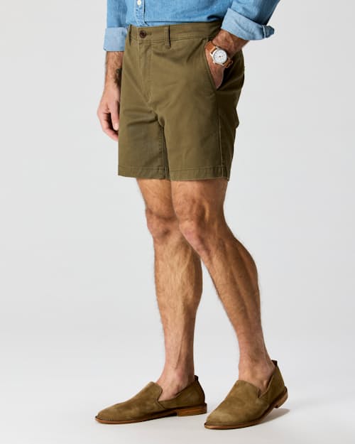 on model image of 365 Chino Short - 7"