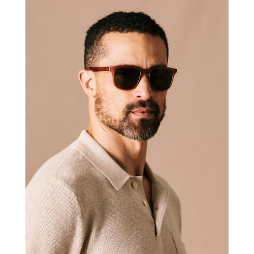 on model image of Weekenders Sunglasses