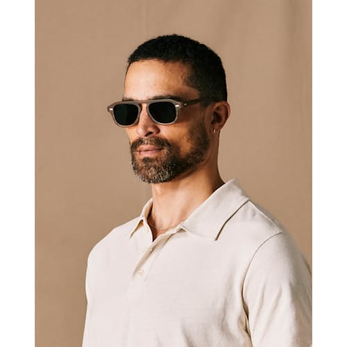 on model image of Pilot Sunglasses