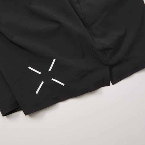 laydown image of Interval Unlined Short - 5"