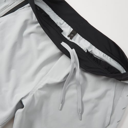 laydown image of Interval Unlined Short - 7"