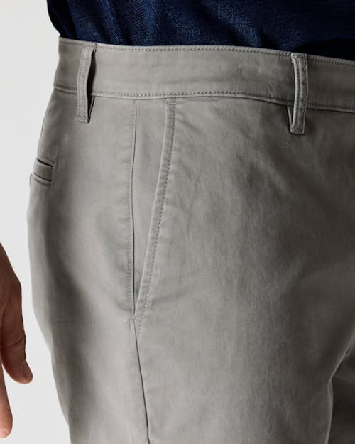 on model image of 365 Chino Short - 5"