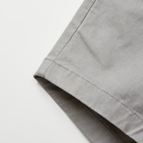 laydown detail image of 365 Chino Short - 5"
