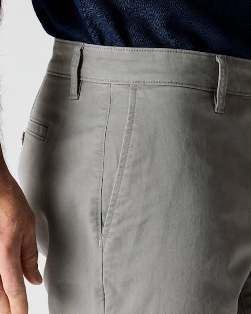on model image of 365 Chino Short - 7"
