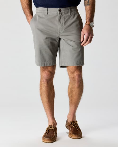 Zac is 6’0’’, 175 lbs, and wearing a size 32