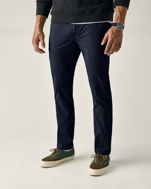 on model image of 365 Chino Pant - HB Slim