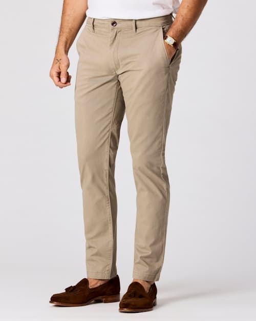 Tobias is 6’2”, 175 lbs, and wearing a size 32x32