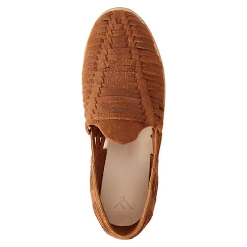 laydown image of Huarache