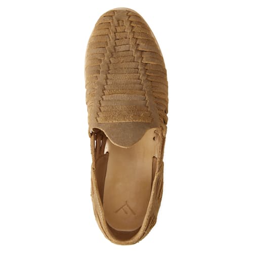 laydown image of Huarache