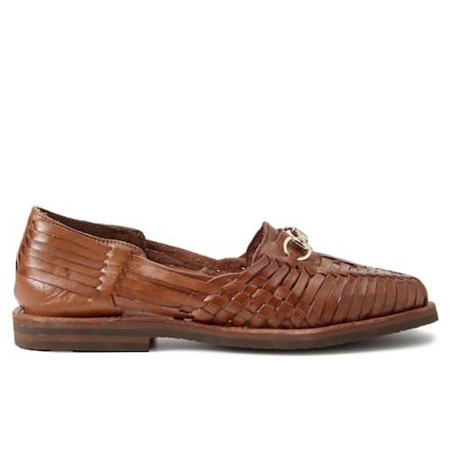 laydown image of Bocado Bit Huarache