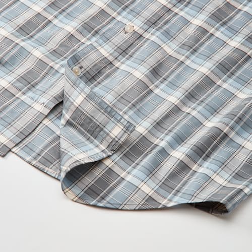 laydown detail image of Twin Lakes Sport Short Sleeve Shirt