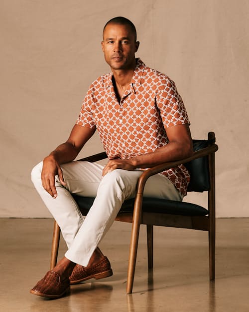 on model image of Dobby Camp Collar Shirt