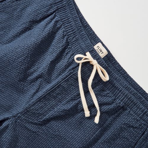 laydown detail image of 365 Seersucker Drawstring Short - 7"