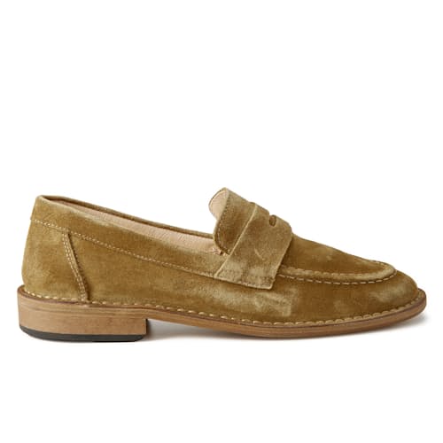 laydown image of Fastflex Suede Loafer