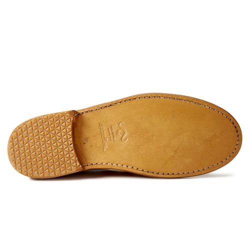 laydown image of Patnoflex Travel Stitch Loafer
