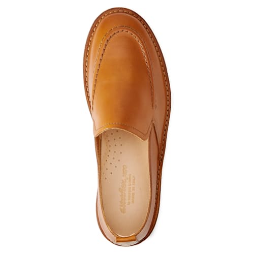 laydown image of Patnoflex Travel Stitch Loafer