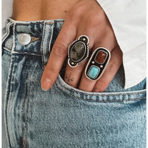 laydown image of Women's Fern Gully Ring