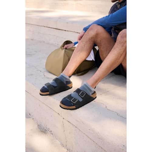 lifestyle image of Arizona Classic Footbed Sandal