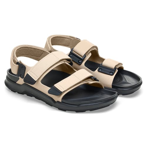laydown image of Tatacoa Sandal