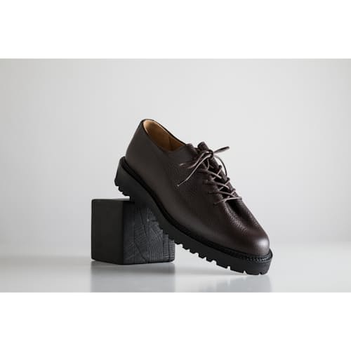 lifestyle image of Eduoard Lug Derby