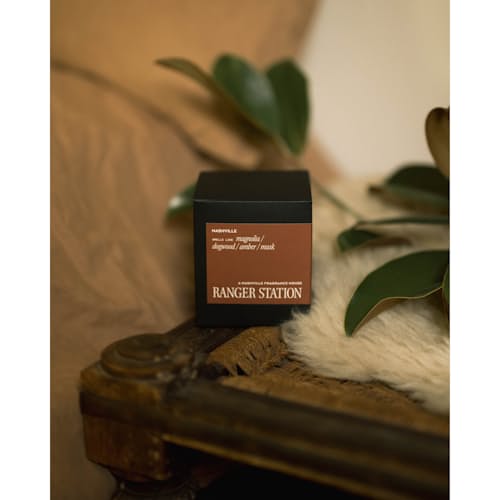 laydown image of Nashville Candle  8 oz