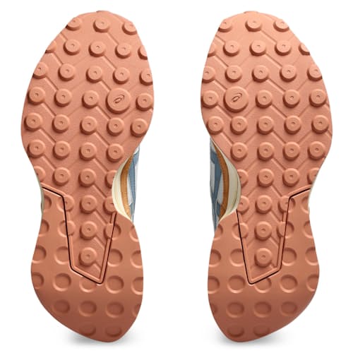 laydown image of Jogger X81 Sneaker