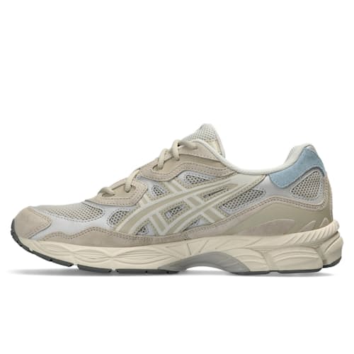 laydown image of Gel-NYC Sneaker