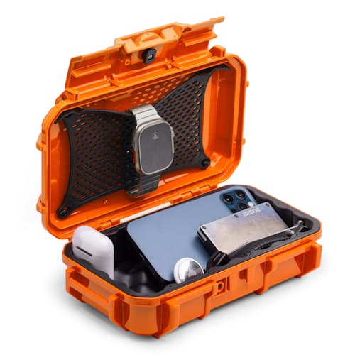 laydown image of Seahorse 56 EDC Dry Box