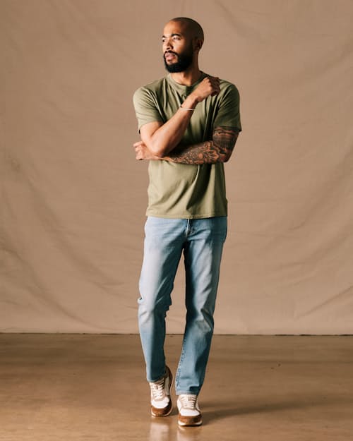 Gregory is 6'1", 175 lbs, and wearing size M